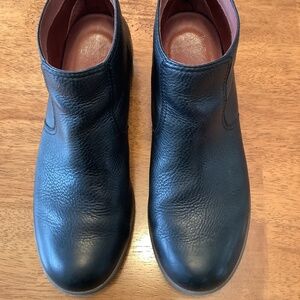 Dansko Becki Waterproof low boot, black, size 40